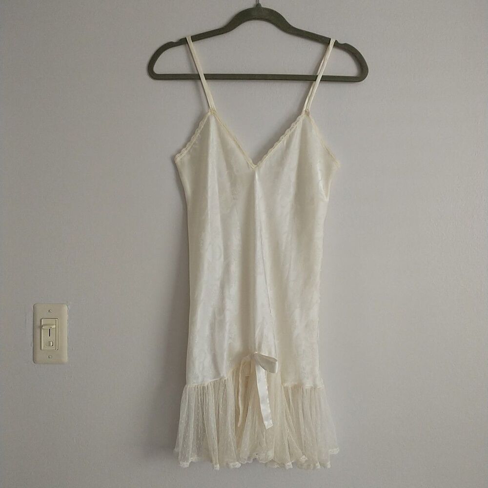 Vtg Victorias Secret Gold Label Slip Dress S Cream Floral Lace Ruffle V Neck